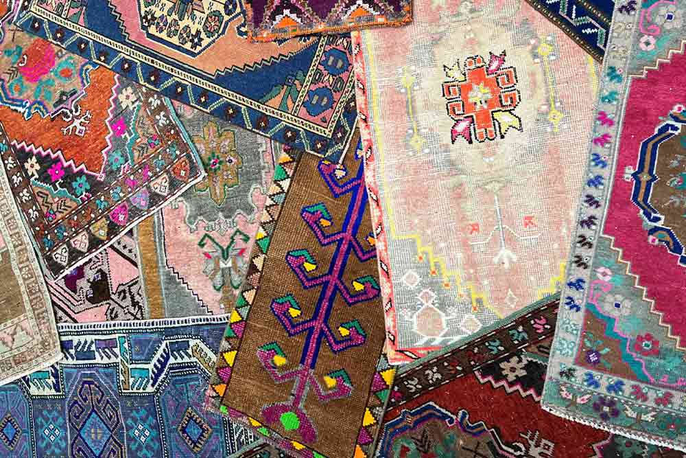 Aladdin Rug Gallery offers rug consignment services